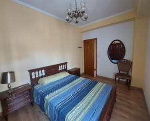 Bedroom of Flat to share in Ourense Capital   with Balcony