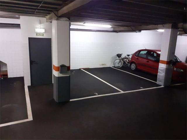 Garaje en Venta en Calle del Monasterio de Oseira, 19 en Montecarmelo