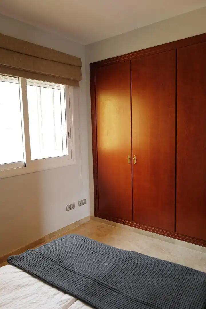 Piso en venta en Poligono S a U, 21, Alcalá Habitación de Piso en venta en Guía de Isora con Aire acondicionado, Terraza y Piscina