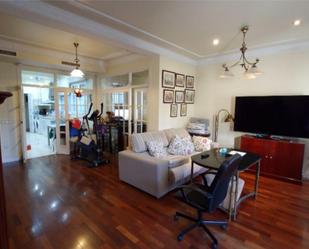 Living room of Flat for sale in  Sevilla Capital  with Air Conditioner