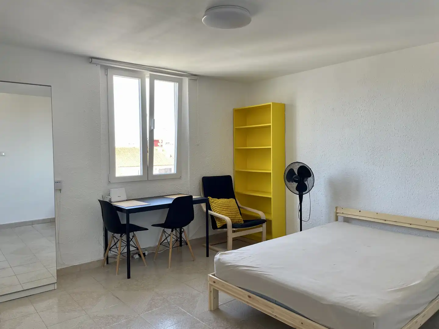Habitació a Avinguda del Doctor Peset Aleixandre, 137, Marxalenes Habitació a Avinguda del Doctor Peset Aleixandre, 137, Marxalenes