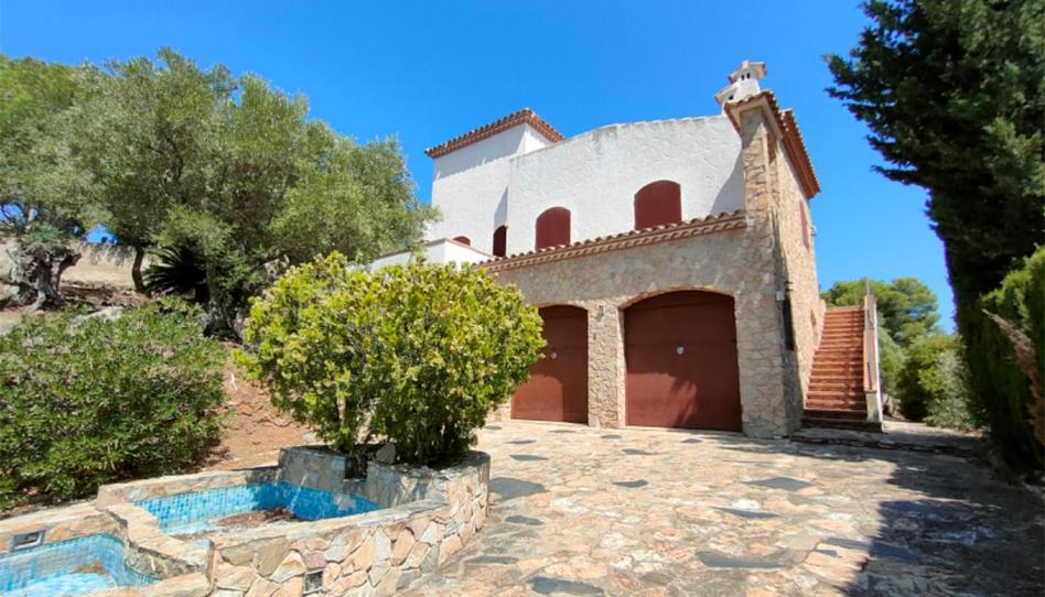 House or chalet for sale in Carrer Josep Maria de Sagarra, 2, El Colomer - La Bateria - La Coma, Girona - image 1 Photo 1 of House or chalet for sale in Carrer Josep Maria de Sagarra, 2, El Colomer - La Bateria - La Coma, Girona