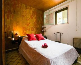 Bedroom of Flat for sale in  Barcelona Capital  with Air Conditioner