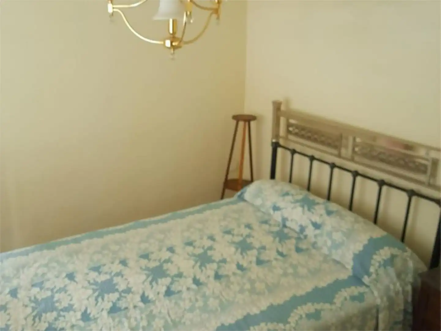 Casa o xalet en venda a Calle Mataquel Cozl, 2, Aguilar de Campoo Dormitori de Casa o xalet en venda en Aguilar de Campoo
