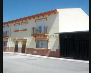 Exterior view of Single-family semi-detached for sale in Ventas de Huelma  with Balcony