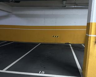 Parking of Garage to rent in Pinto