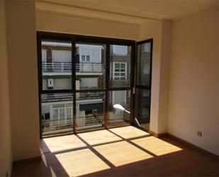 Flat to rent in  Madrid Capital  with Balcony