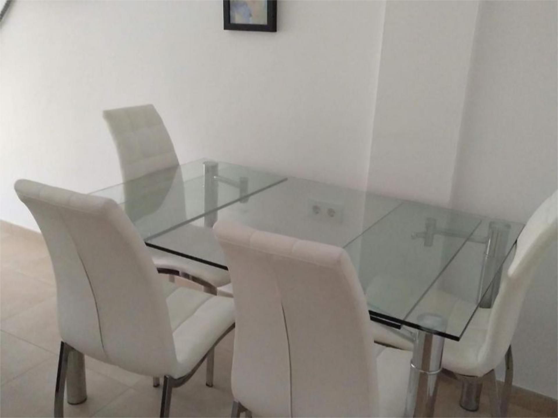 Menjador de Apartament de lloguer en Sanlúcar de Barrameda amb Aire condicionat