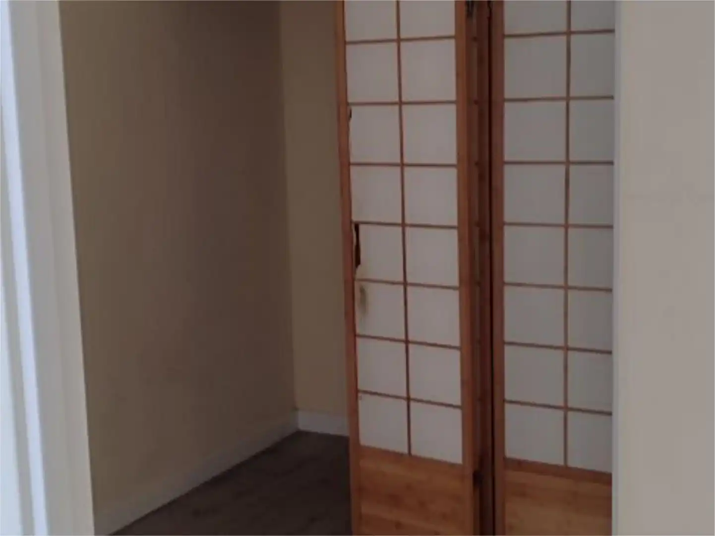 Habitación de Local de alquiler en Utebo con Parquet