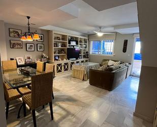 Living room of Single-family semi-detached for sale in Marbella  with Air Conditioner, Terrace and Balcony