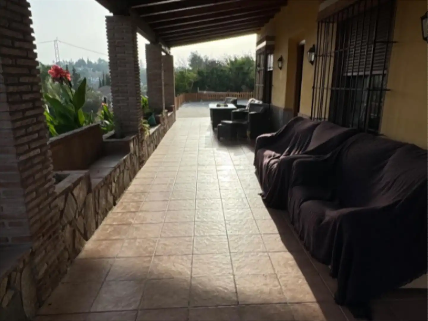 Room in Lugar Partido Valdeperales, 42, Coín Terrace of Flat for share in Coín with Air Conditioner, Heating and Private garden