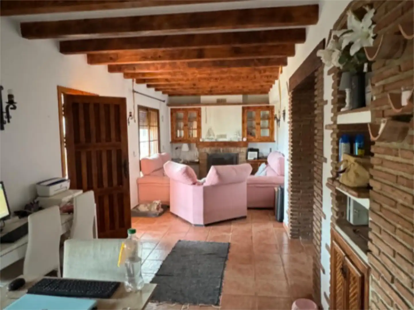 Room in Lugar Partido Valdeperales, 42, Coín Living room of Flat for share in Coín with Air Conditioner, Heating and Private garden