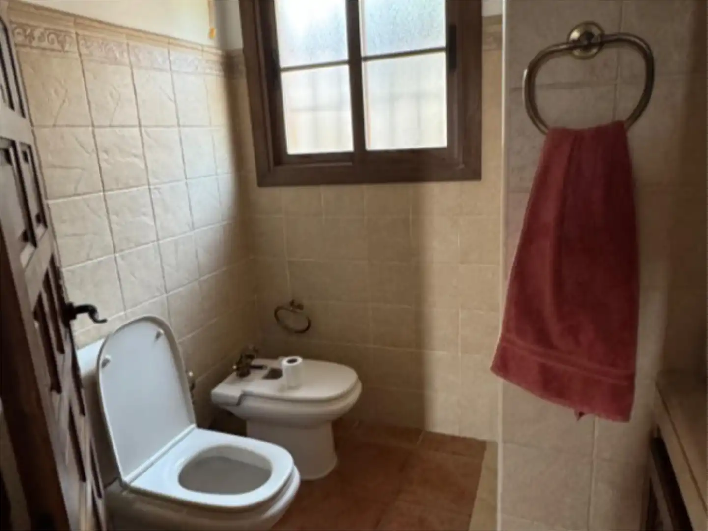 Room in Lugar Partido Valdeperales, 42, Coín Bathroom of Flat for share in Coín with Air Conditioner, Heating and Private garden