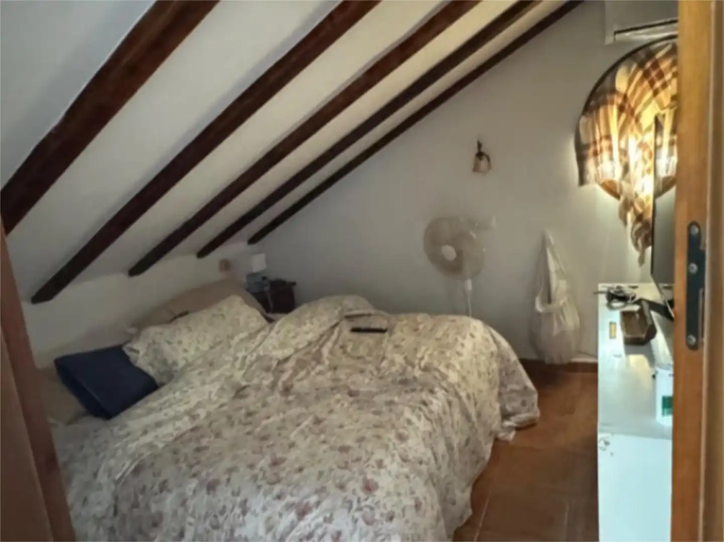 Room in Lugar Partido Valdeperales, 42, Coín Bedroom of Flat for share in Coín with Air Conditioner, Heating and Private garden
