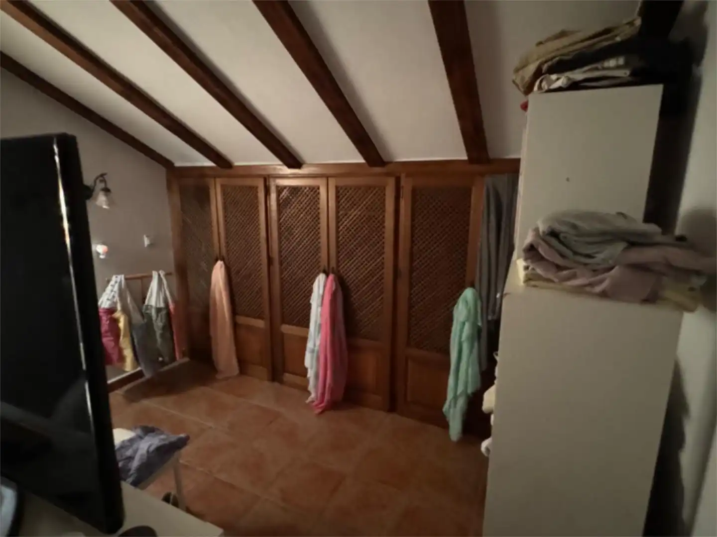 Room in Lugar Partido Valdeperales, 42, Coín Flat for share in Coín with Air Conditioner, Heating and Private garden