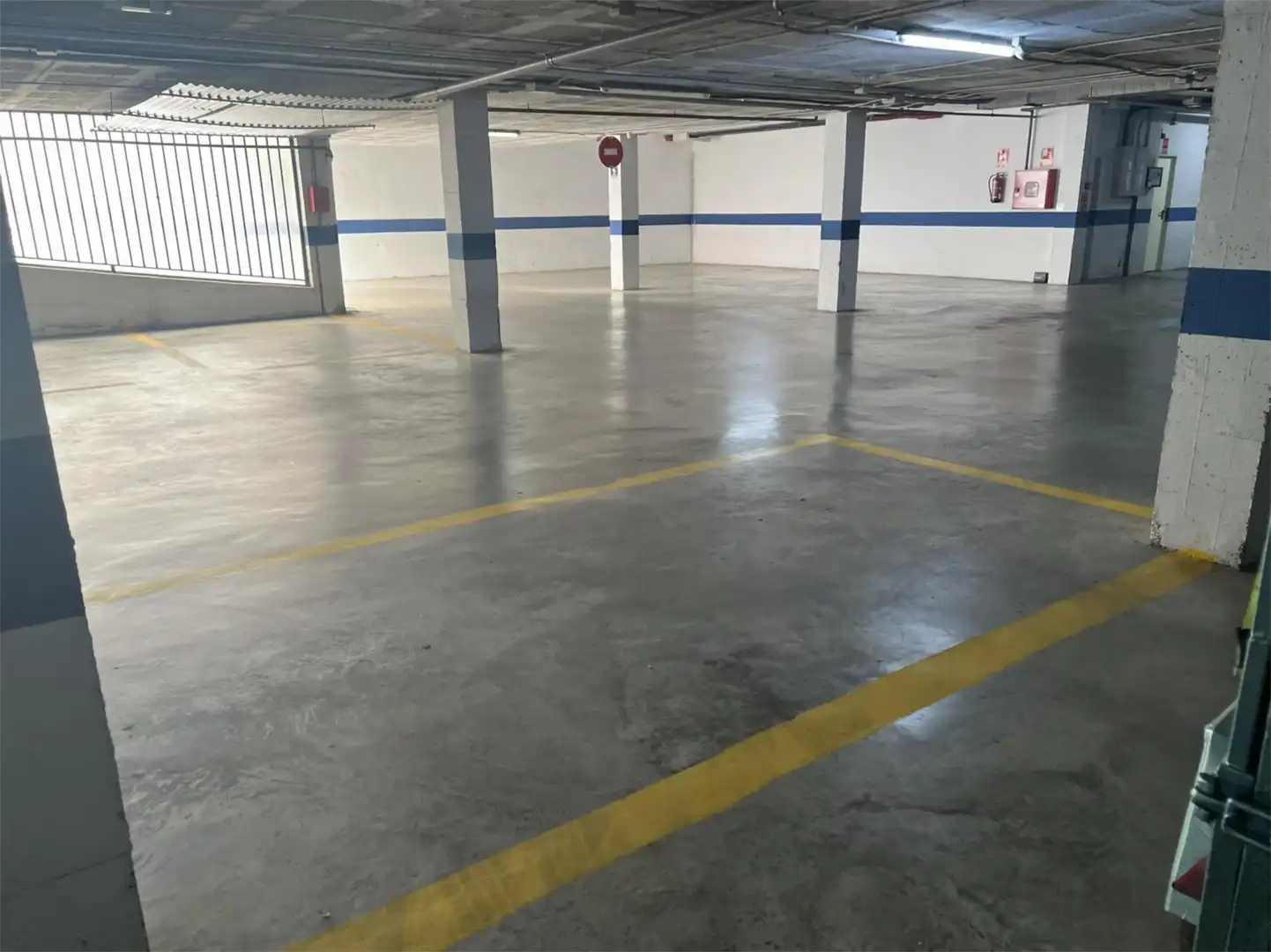 Parking of Garage for rent in Benalmádena