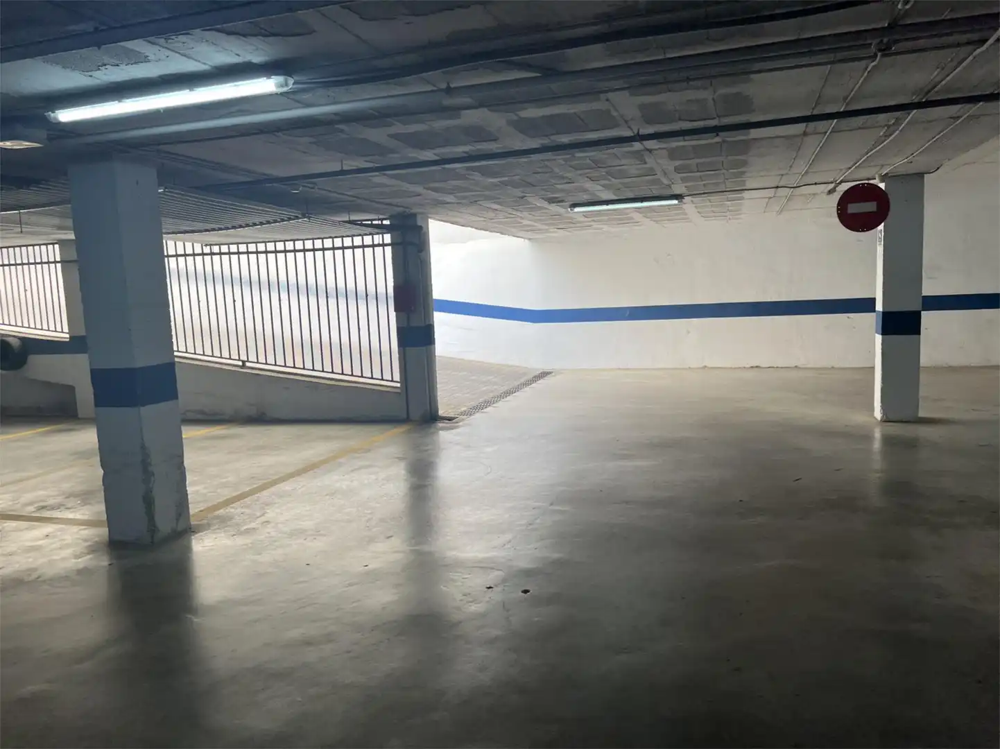 Parking of Garage for rent in Benalmádena
