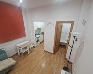 Bedroom of Flat for sale in  Madrid Capital  with Air Conditioner, Heating and Furnished