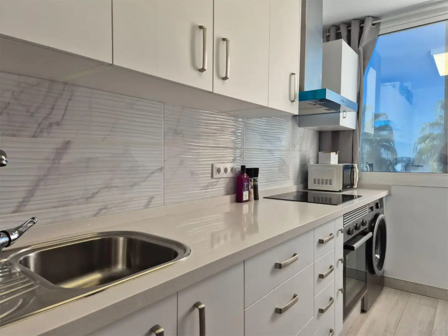 Kitchen of Flat for sale in Peñaflor  with Air Conditioner, Heating and Furnished