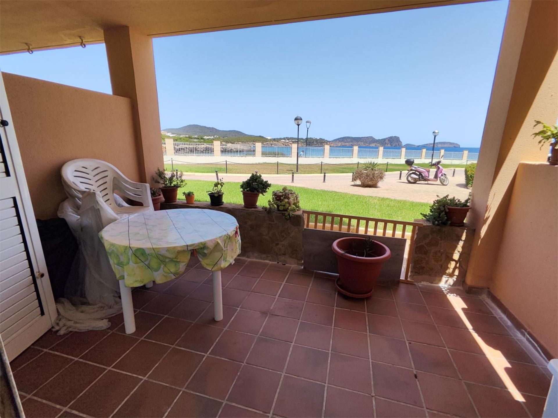 Terrace of Flat for sale in Santa Eulària des Riu  with Air Conditioner, Terrace and Swimming Pool