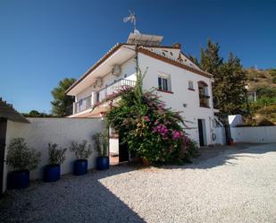 Exterior view of Single-family semi-detached for sale in Álora  with Air Conditioner, Heating and Private garden