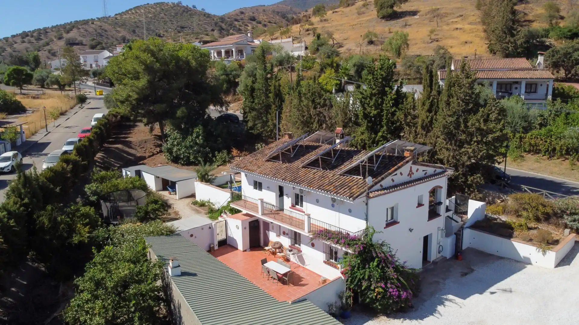 Casa adosada en venda a Travesía Chorro Bermejo, 2, Álora Vista exterior de Casa adosada en venda en Álora amb Aire condicionat, Calefacció i Jardí privat