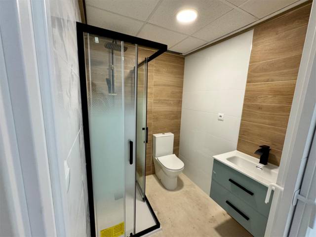 Local comercial en Alquiler en Carrer Magistrat Català, 33 en Corea