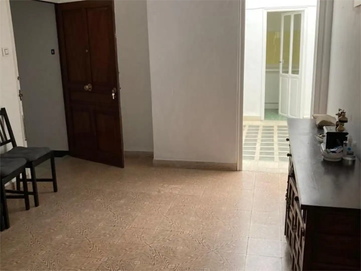 Casa adosada en venta en Carmona con Terraza, Trastero y Balcón