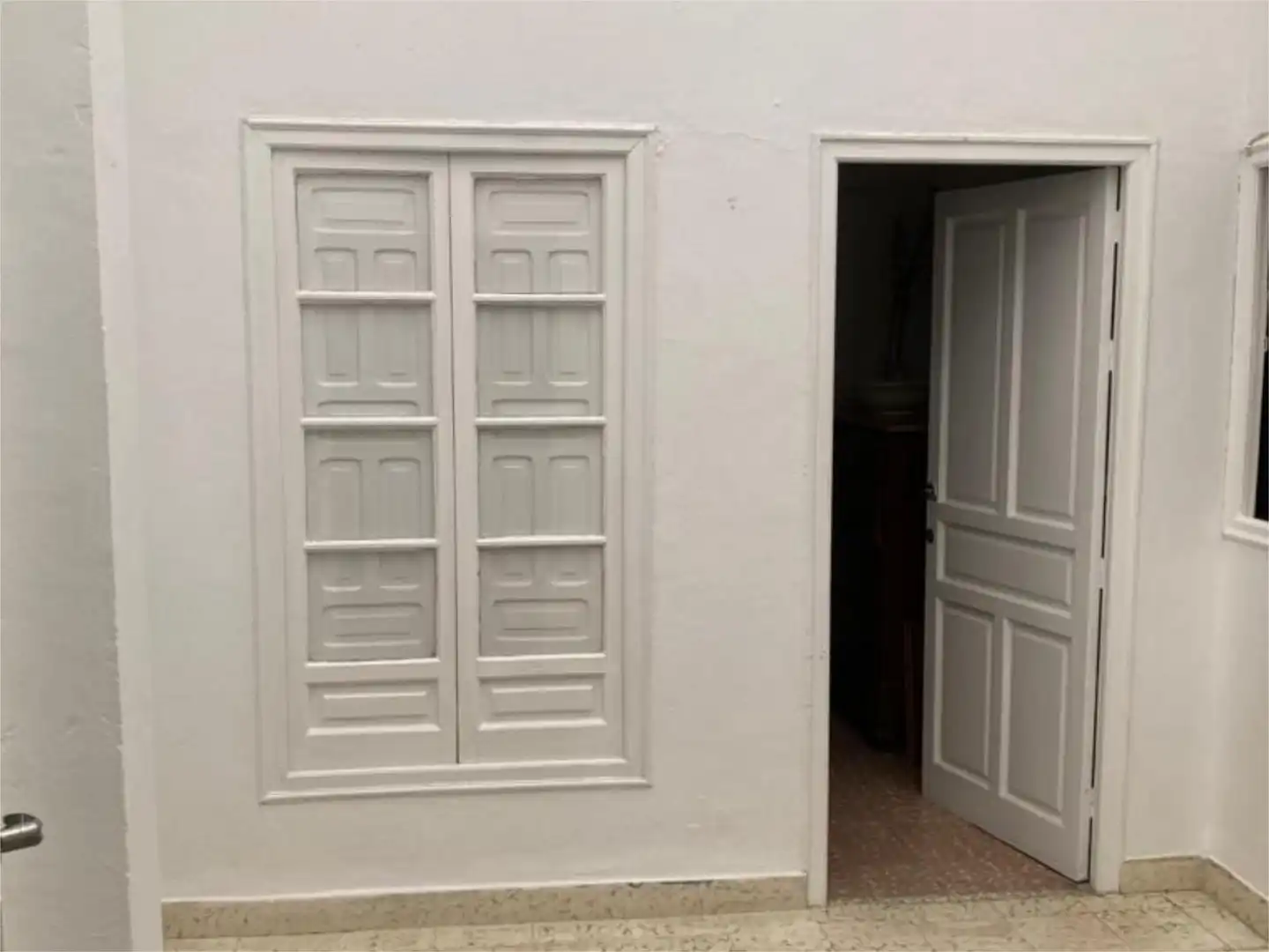 Casa adosada en venta en Carmona con Terraza, Trastero y Balcón
