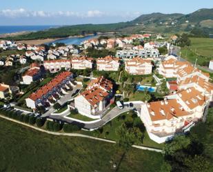 Vista exterior de Pis en venda en Miengo amb Piscina i Balcó