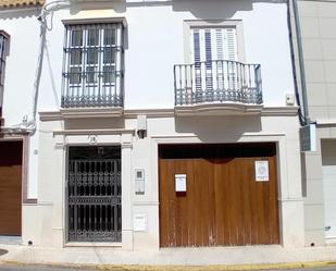 Vista exterior de Dúplex en venda en Estepa amb Aire condicionat, Terrassa i Balcó