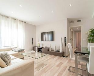 Living room of Flat for sale in  Sevilla Capital  with Air Conditioner and Balcony