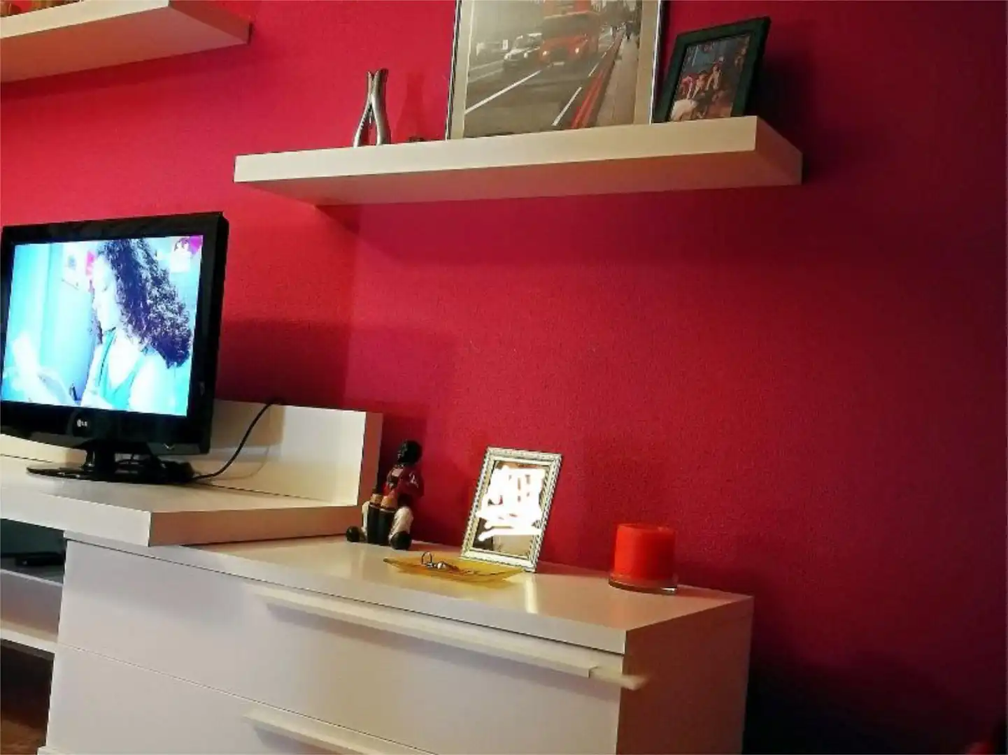 Bedroom of Flat for share in Sevilla  with Air Conditioner, Heating and Private garden