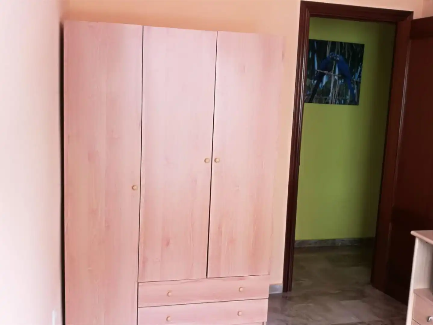 Bedroom of Flat for share in Sevilla  with Air Conditioner, Heating and Private garden