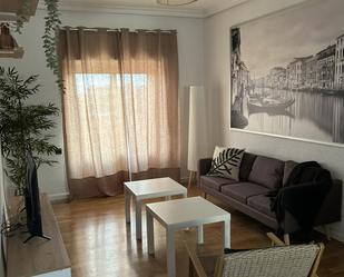 Living room of Flat to rent in Salamanca Capital  with Terrace and Balcony