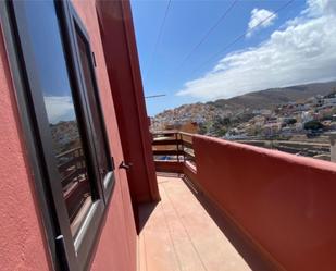 Exterior view of Flat to rent in Las Palmas de Gran Canaria  with Balcony