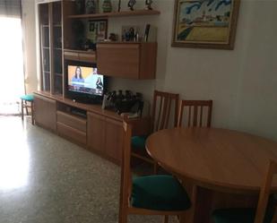 Living room of Flat for sale in La Pobla de Farnals  with Air Conditioner, Swimming Pool and Balcony