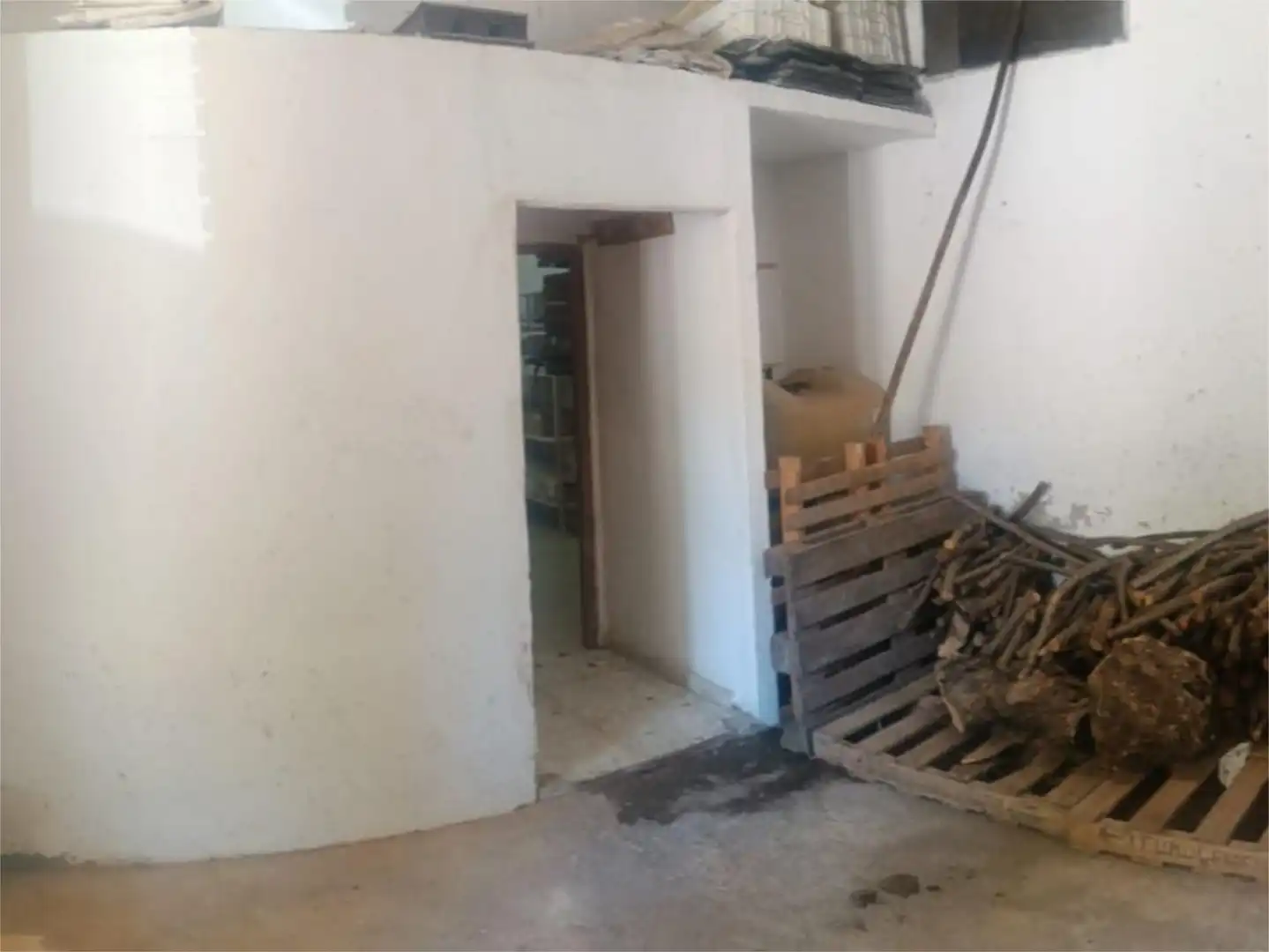 Commercial properties for sale in Travesia Alta Reina Sofia, 1, Benatae Commercial properties for sale in Benatae with Air Conditioner and Furnished