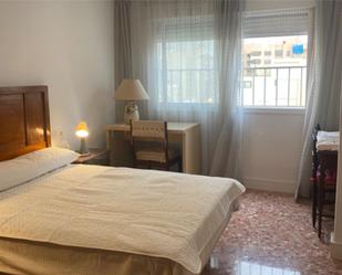 Bedroom of Flat to rent in  Almería Capital  with Air Conditioner