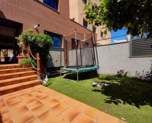 Garden of Single-family semi-detached for sale in Cubelles  with Air Conditioner, Terrace and Swimming Pool