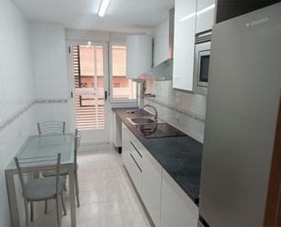 Kitchen of Flat to rent in Salamanca Capital  with Terrace