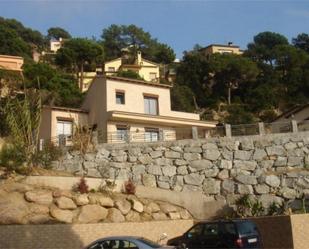 Vista exterior de Casa o xalet en venda en Lloret de Mar amb Aire condicionat, Calefacció i Jardí privat