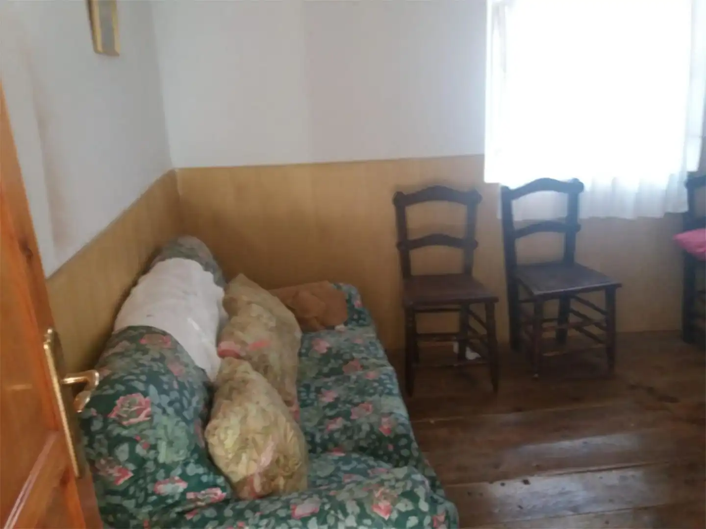 Finca rústica en venta en Calle Real, 61, Cilleruelo de Arriba Habitación de Finca rústica en venta en Cilleruelo de Arriba con Terraza y Amueblado