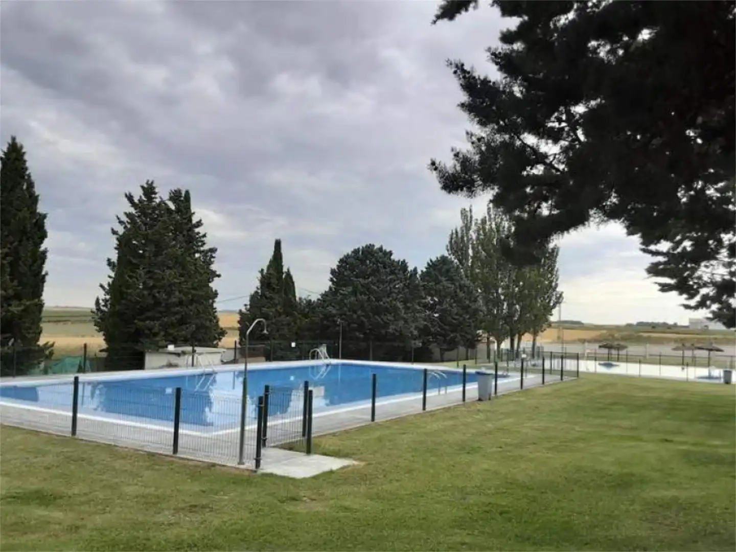 Finca rústica en venda a Plaza Ayuntamiento, 6, Valderas Piscina de Finca rústica en venda en Valderas amb Calefacció, Parquet i Traster