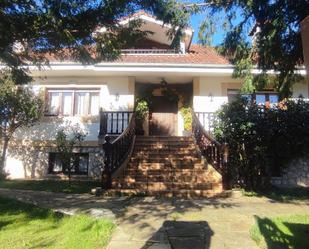 Exterior view of House or chalet for sale in Torrelavega 