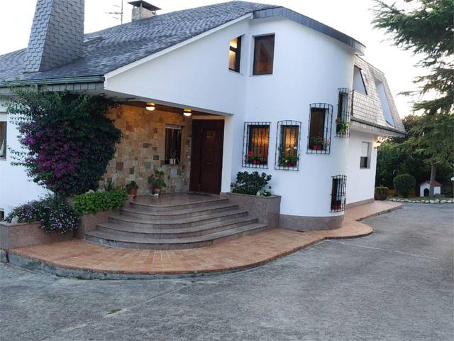 Casa-chalet en Venta en Camino Carballas, 4 en San Pedro da Ramallosa