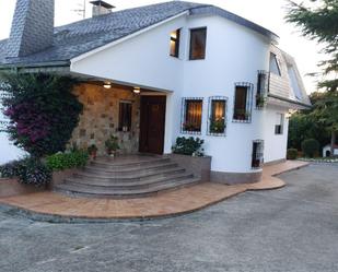 Exterior view of House or chalet for sale in Nigrán  with Terrace and Balcony