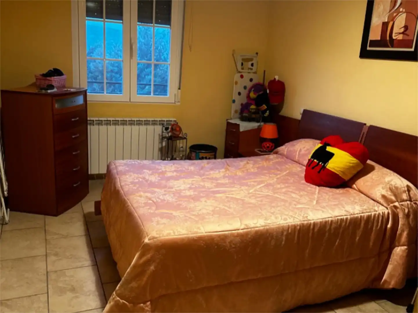 Habitación de Casa adosada en venta en Villanueva de Ávila