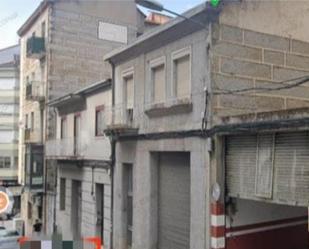 Vista exterior de Casa adosada en venda en Ourense Capital  amb Balcó