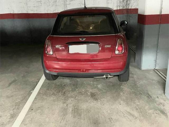 Garaje en Alquiler en Carretera de Collblanc, 121 en Collblanc